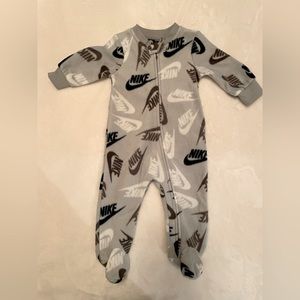 Nike Footed Pajamas